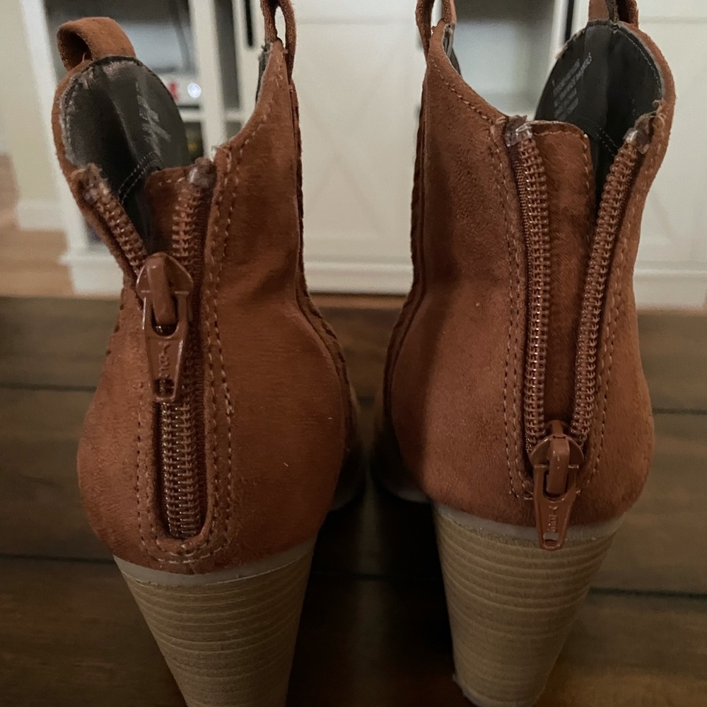Fall Booties - image 5
